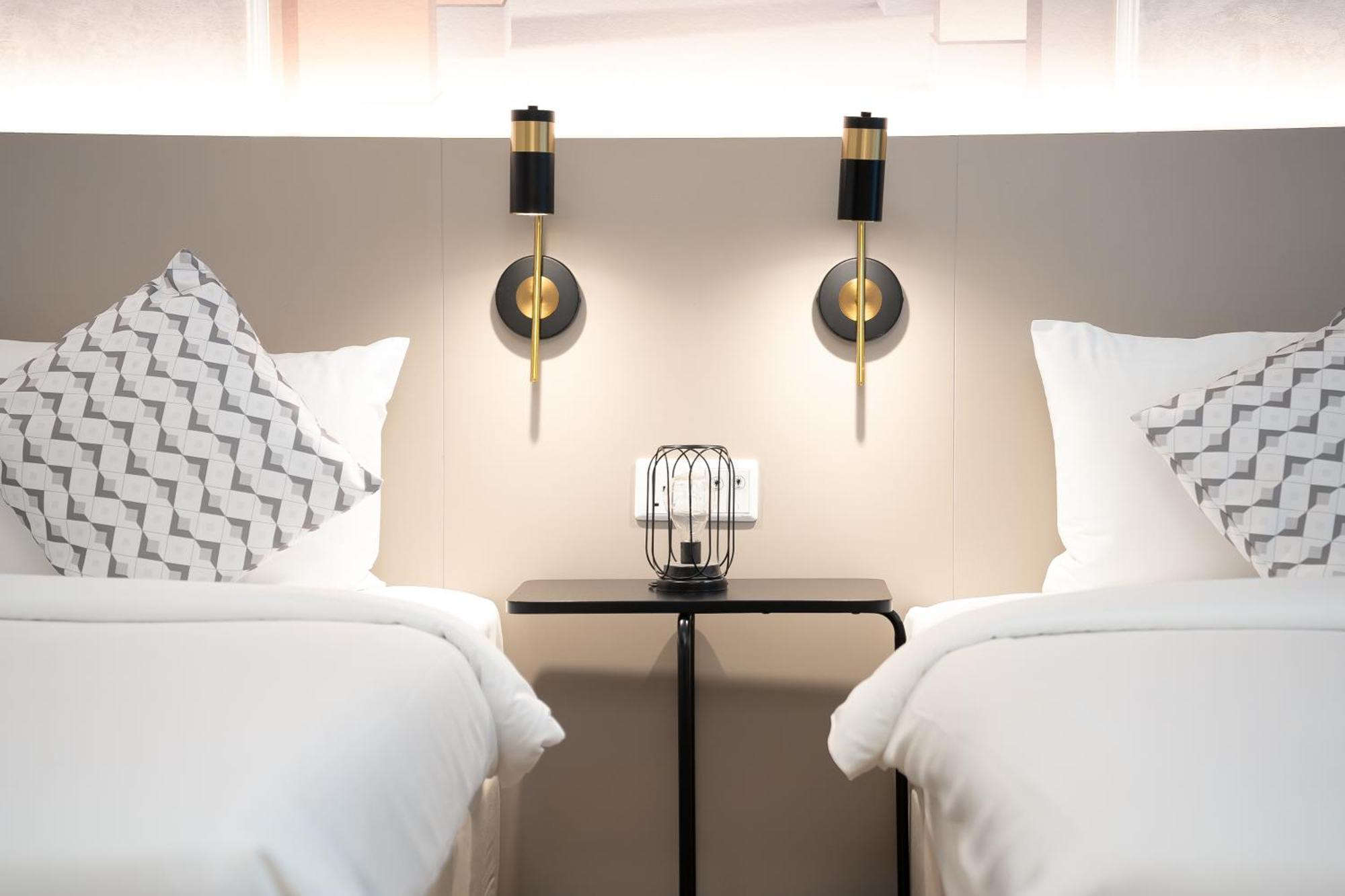 Mossaz Mana-Mana Suites Kuala Lumpur Petaling Dzsaja Kültér fotó